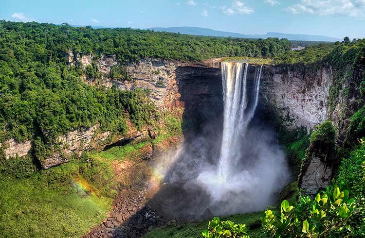 kaieteur-falls-guyana-gettyimages-975223728_LpRdsjk